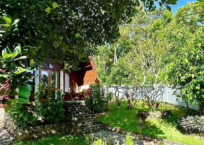 Jungle Paradise 3* Batununggul