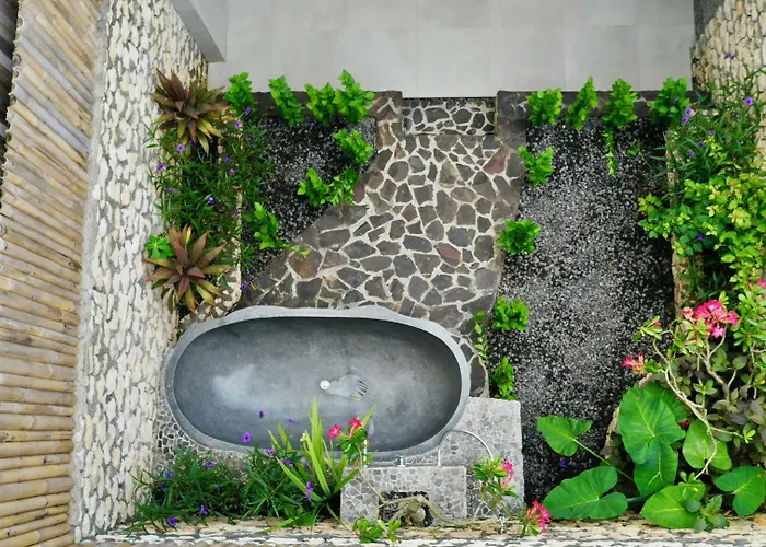 ホリデーパーク Jungle Paradise Batununggul
